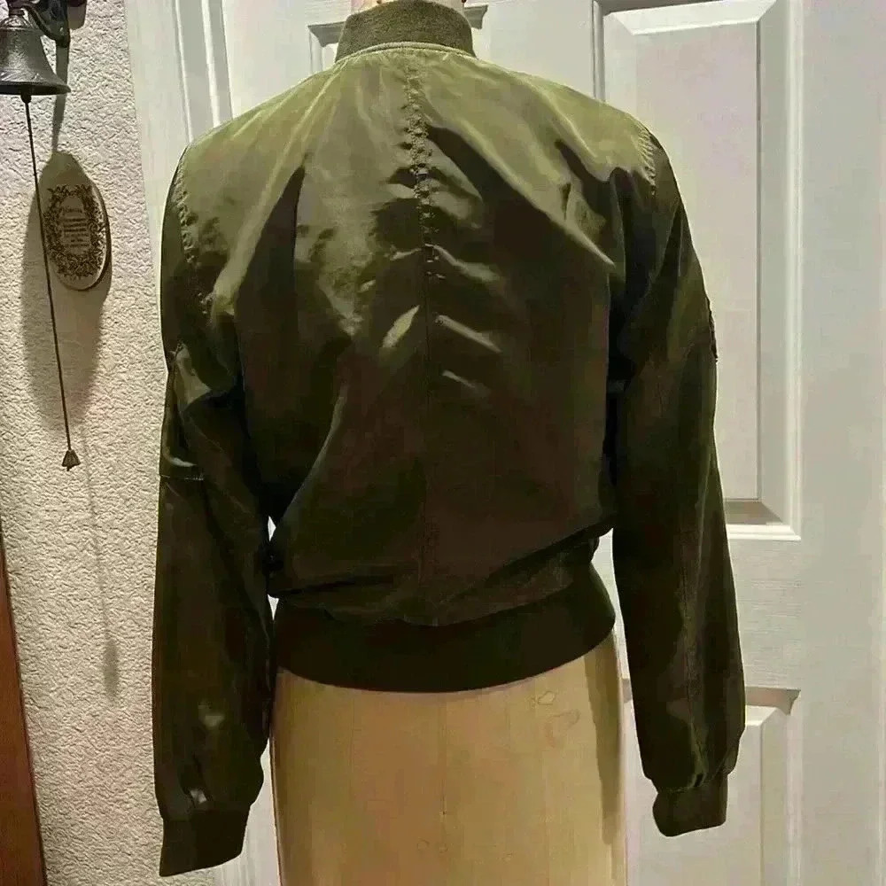Love Tree Satin Bomber Jacket w/Fun Appliqués. Size S - Picture 5 of 9
